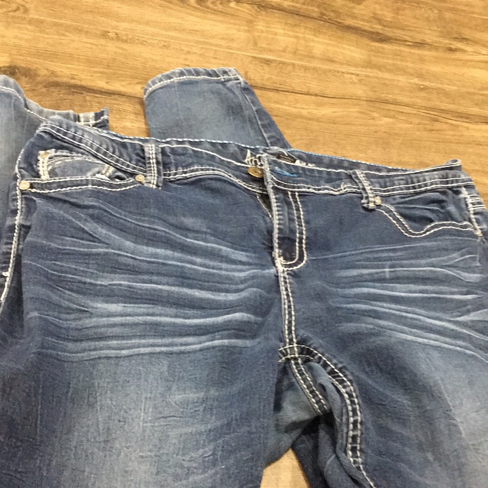 Ariya jeans 18